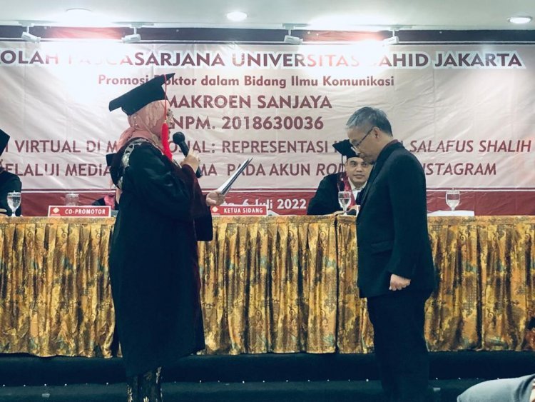 Lulus Sidang Terbuka, Direktur tvMu Sandang Gelar Doktor Predikat Cumlaude