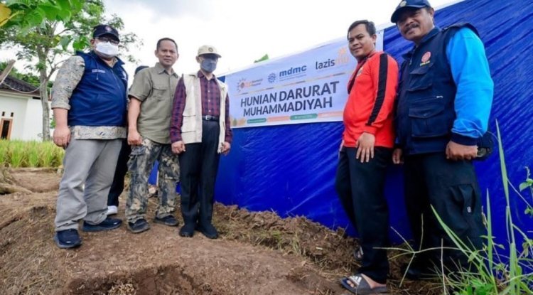 Semangati Relawan Muhammadiyah di Cianjur, Haedar Nashir: Sikap Empati dan Simpati Kita Bersama Mereka