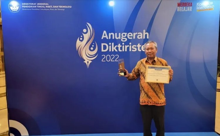 UMS Raih Dua Penghargaan di Anugerah Diktiristek 2022