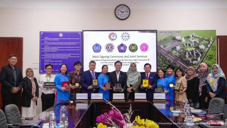 Fakultas Farmasi UMS Teken MoU dengan Can Tho University of Medicine and Pharmacy Vietnam
