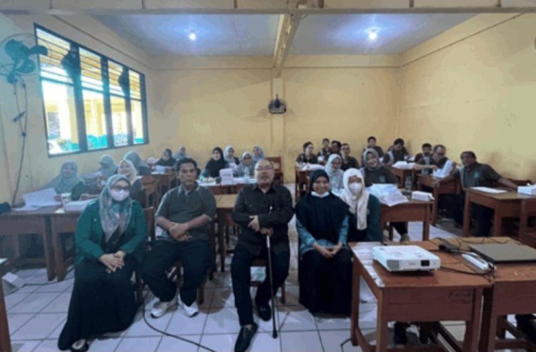 Fakultas Kedokteran Uhamka Berikan Edukasi Terkait Mencegah Resiko Stress dan Depresi di SD Muhammadiyah 3