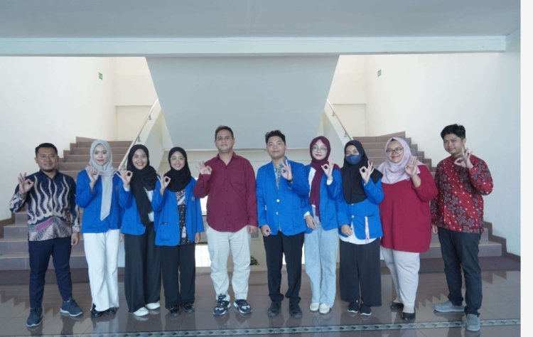 Enam Mahasiswa UMP Ikuti Program Student Teacher Exchange in Southeast Asia di Filipina