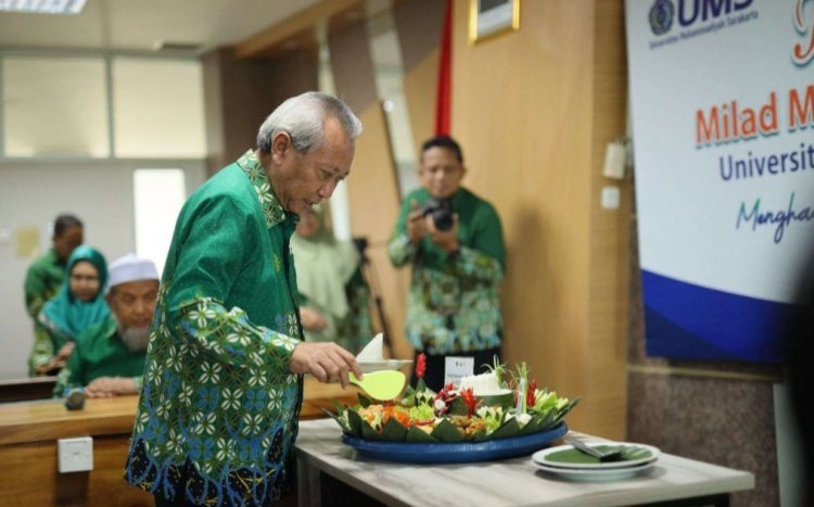 UMS Adakan Tasyakuran Milad Muhammadiyah ke-112