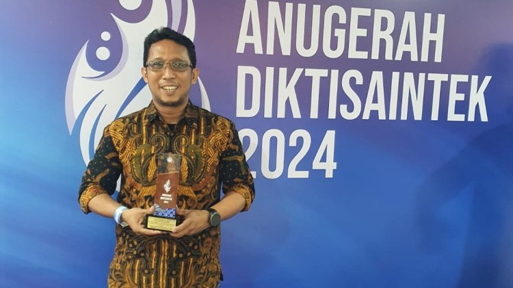 Prodi Pendidikan Fisika Unismuh Makassar Raih Penghargaan dalam Anugerah Diktisaintek 2024