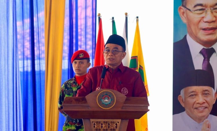 Muhadjir Effendy Berikan Tausiyah dalam Tabligh Akbar Milad ke-17 MBS Prambanan